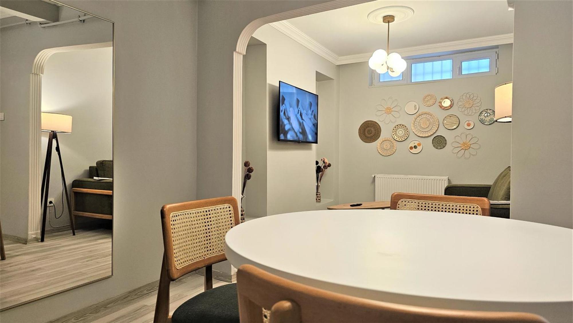 New - Luxury - Spacious Flats At The Center Daire İstanbul